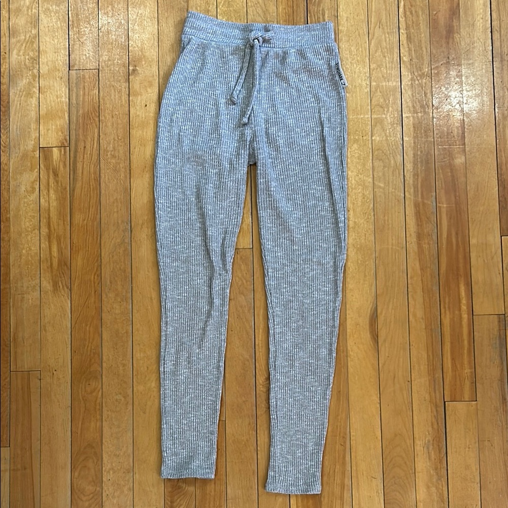 GYMSHARK SLOUNGE LEGGING LIGHT GRAY XS